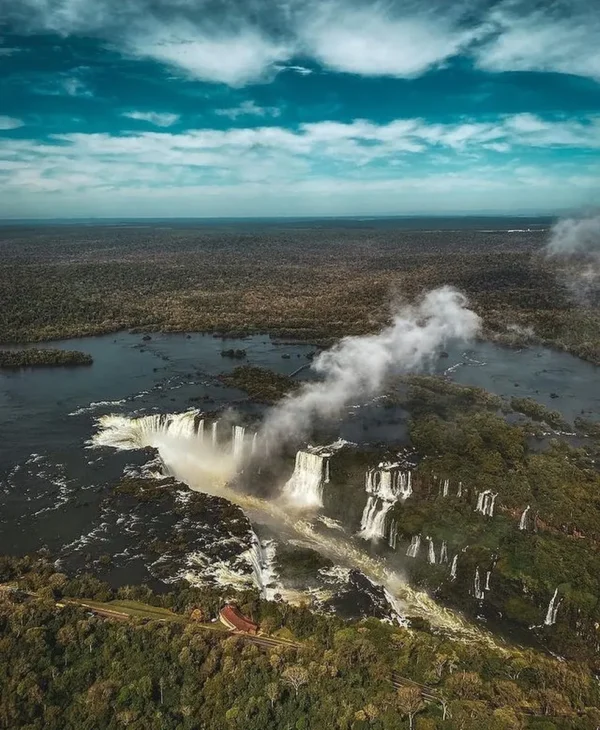 Transfer in/out Puerto Iguazú + Argentine & Brazilian Falls - Image 3